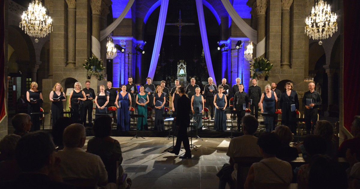 Envoûtantes voix célestes en la Cathédrale du Puy-en-Velay